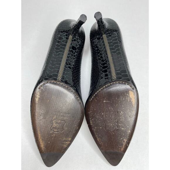 Stuart Weitzman Midondas Black Crystal Snake Embossed scallop Pump size 9 - Picture 5 of 8